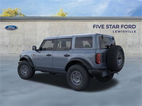 New 2025 Ford Bronco Badlands image 5