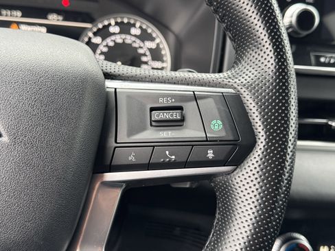 Used 2024 Mitsubishi Outlander SE image 31