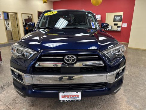 Used 2022 Toyota 4Runner Limited image 2