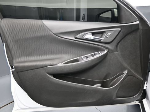 Used 2023 Chevrolet Malibu LT FWD image 10