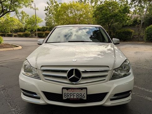 Used 2013 Mercedes-Benz C 300 Sport image 2
