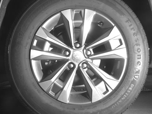 Used 2025 Chevrolet Equinox LT image 14