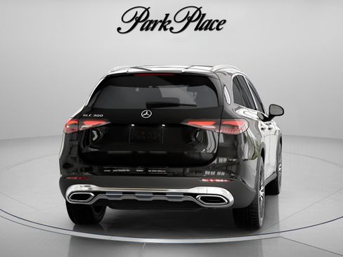 Used 2023 Mercedes-Benz GLC 300 image 18