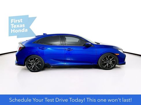 Used 2019 Honda Civic Sport image 10