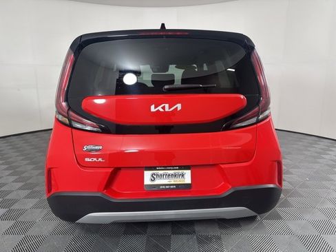 Used 2024 Kia Soul LX w/ Option Group 015 image 4