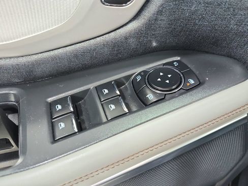 Used 2025 Ford Expedition Active RWD image 40