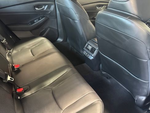 Used 2025 Honda Accord Touring image 32