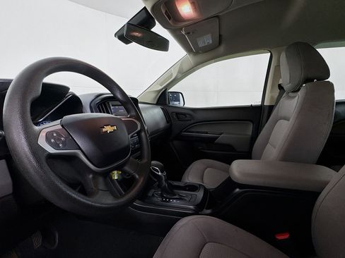 Used 2022 Chevrolet Colorado W/T image 19
