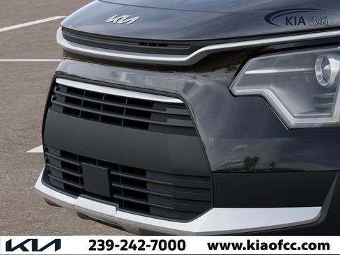 New 2026 Kia Niro EX FWD image 12