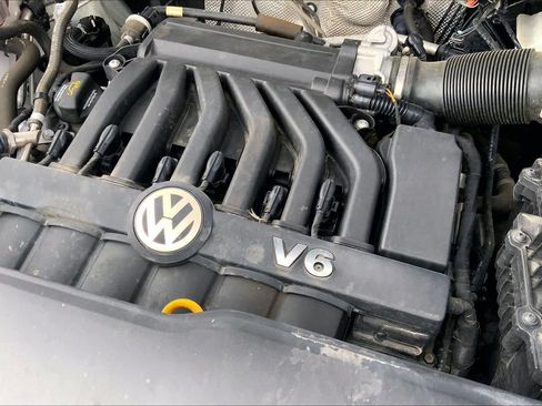 Used 2021 Volkswagen Atlas Cross Sport SEL Premium R-Line w/ Cross Sport MDO Package AWD/4WD image 49