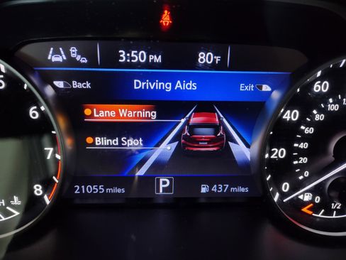 Certified 2024 Nissan Murano SV FWD image 3