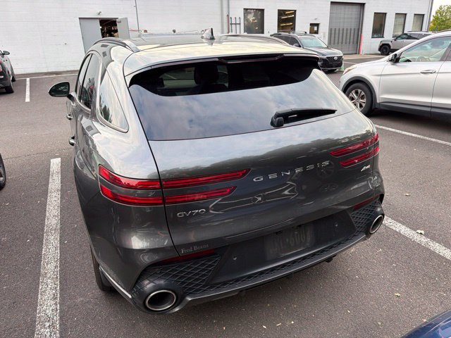 Used 2024 Genesis GV70 2.5T w/ Sport Prestige Package AWD/4WD image 9