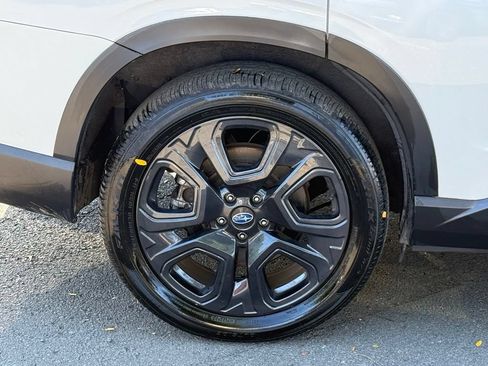 Used 2023 Subaru Ascent Onyx Edition Limited AWD/4WD image 6