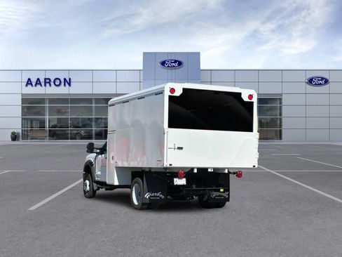 New 2025 Ford F550 4x4 Regular Cab Super Duty w/ XL Chrome Package image 4