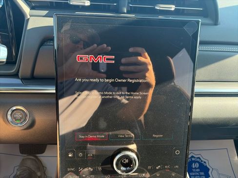 New 2027 GMC Terrain Elevation w/ Elevation Premium Package AWD/4WD image 22
