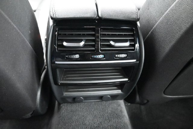 Used 2018 BMW 530i xDrive AWD/4WD image 15