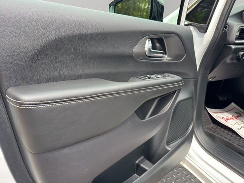 New 2026 Chrysler Voyager LX FWD image 21