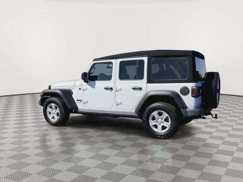 Used 2022 Jeep Wrangler Unlimited Sport S image 6