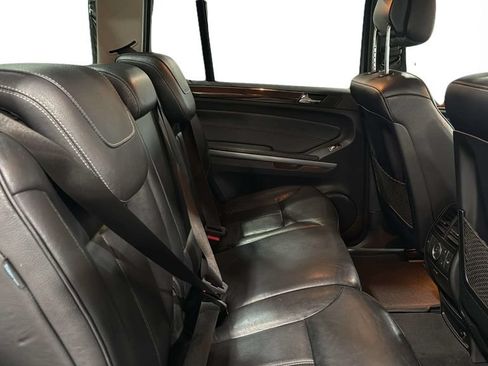 Used 2012 Mercedes-Benz GL 320 BlueTEC 4MATIC image 16