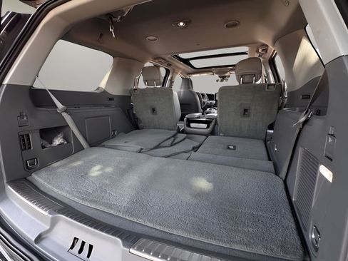 Used 2019 Lincoln Navigator Reserve AWD/4WD image 27