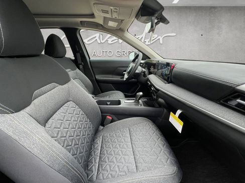New 2026 Nissan Kicks SV w/ SV Premium Package FWD image 25