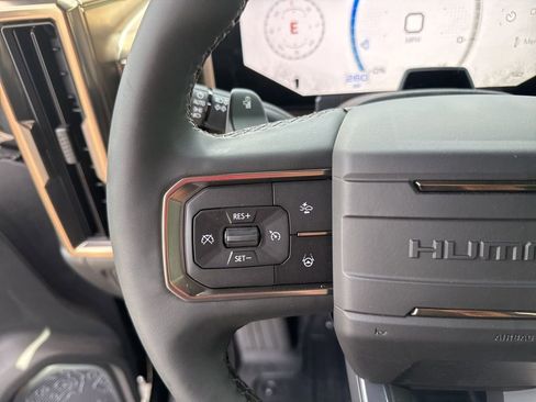 New 2025 GMC Hummer EV 2X image 24