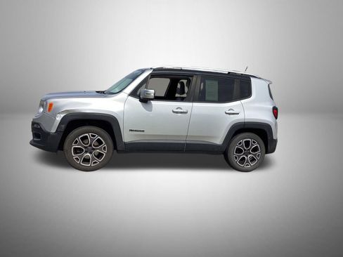 Used 2015 Jeep Renegade Limited image 2