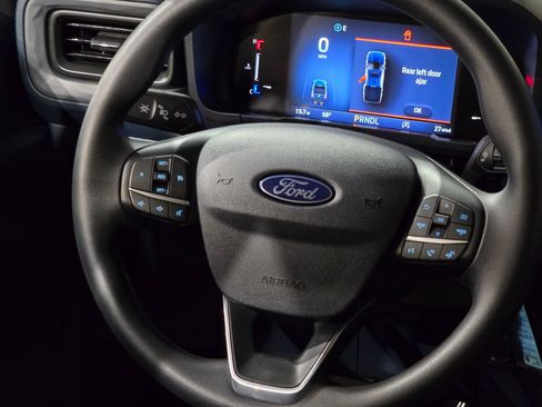 New 2025 Ford Maverick XL w/ Equipment Group 102A image 27