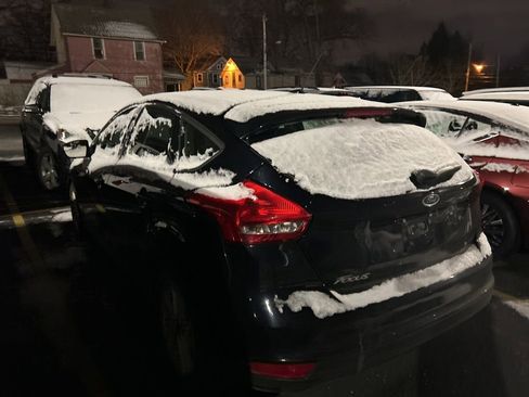 Used 2018 Ford Focus SE image 5