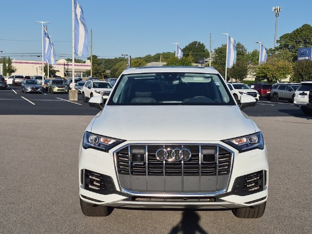 Used 2023 Audi Q7 3.0T Premium Plus w/ Premium Plus Package AWD/4WD image 8