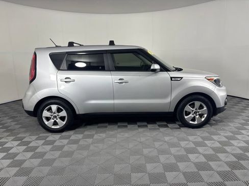 Used 2019 Kia Soul FWD image 30