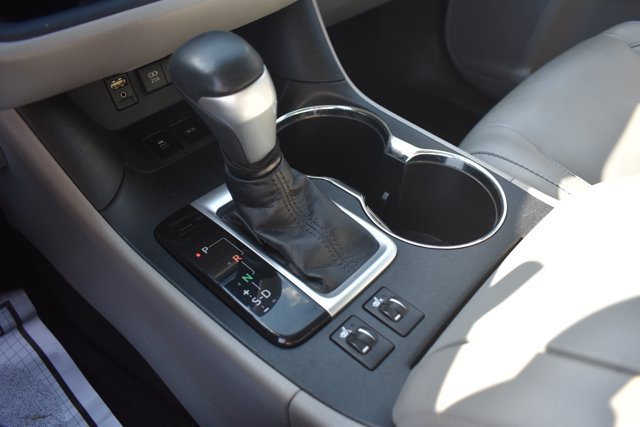 Used 2018 Toyota Highlander XLE FWD image 30