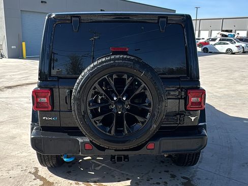 Used 2024 Jeep Wrangler Sahara w/ Safety Group image 6