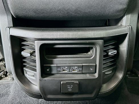Used 2025 RAM 1500 Laramie image 27