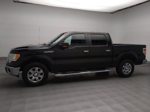Used 2012 Ford F150 XLT w/ XLT Chrome Pkg image 2