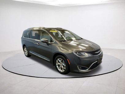 Certified 2017 Chrysler Pacifica Limited