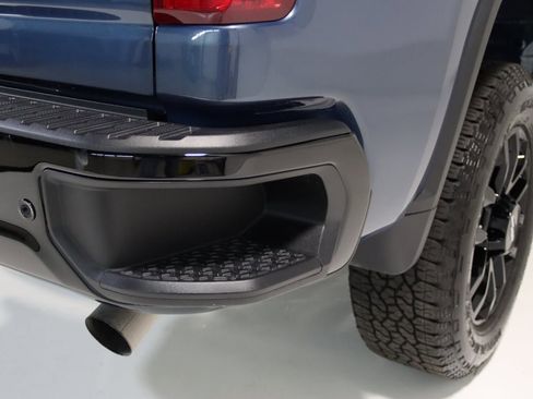 Used 2026 Chevrolet Silverado 2500 Custom w/ Custom Value Package image 16