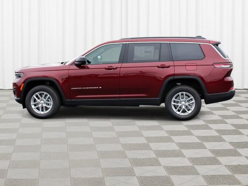 New 2025 Jeep Grand Cherokee L Laredo image 35