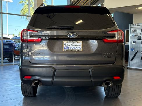 Used 2023 Subaru Ascent Onyx Edition image 4