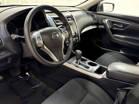Used 2015 Nissan Altima 2.5 S w/ Power Driver Seat Package image 12