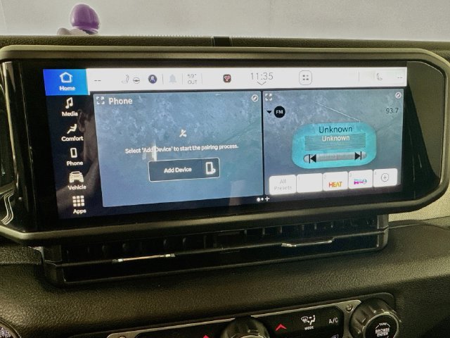 Used 2025 Jeep Gladiator Sport AWD/4WD image 22