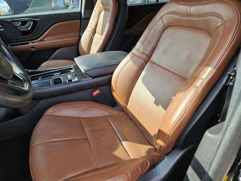 Used 2022 Lincoln Aviator Reserve w/ Equipment Group 201A AWD/4WD image 14