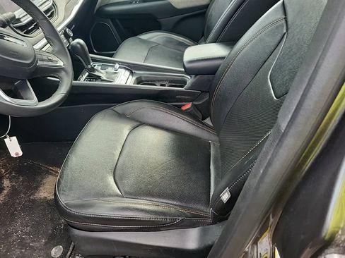 Used 2023 Jeep Compass Latitude AWD/4WD image 5