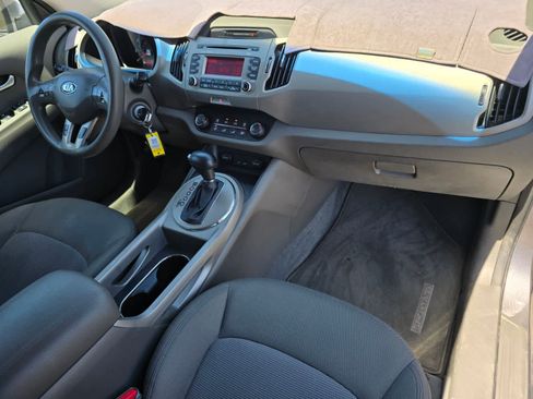 Used 2015 Kia Sportage LX FWD image 11