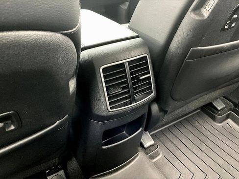 Used 2024 Kia Sportage EX image 33