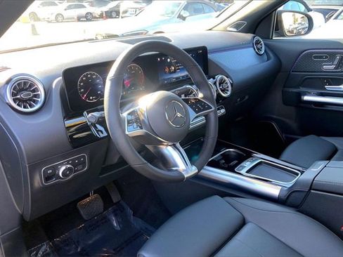 Used 2025 Mercedes-Benz GLA 250 4MATIC image 14