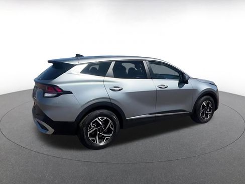 Used 2025 Kia Sportage LX FWD image 15