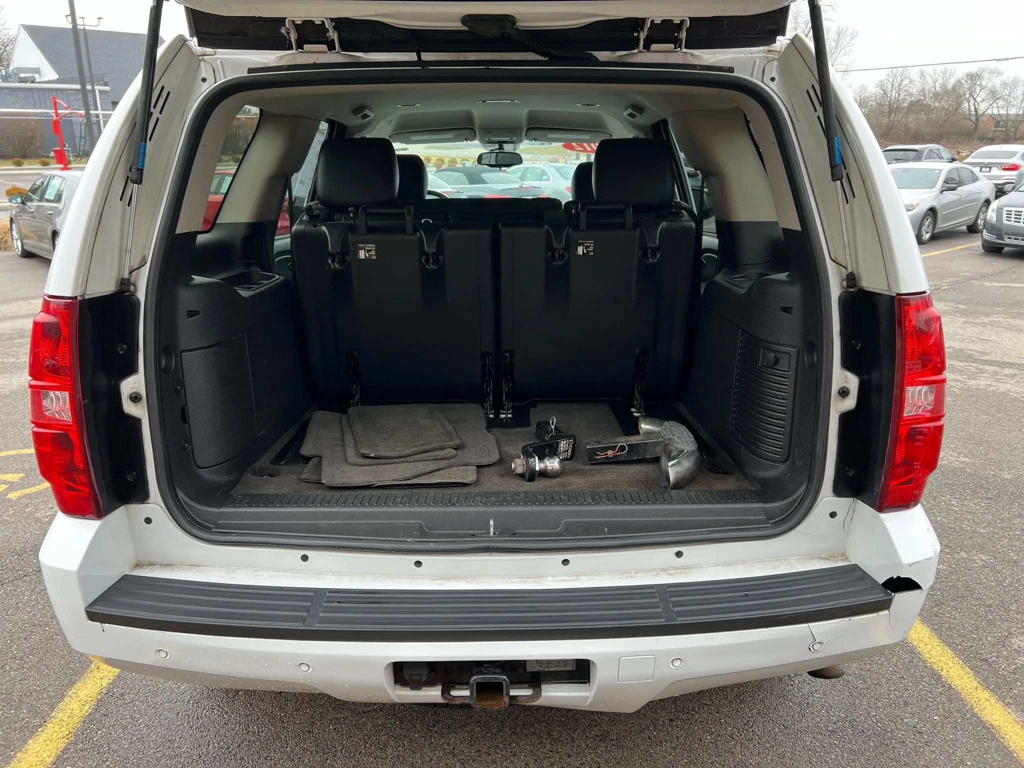Used 2012 Chevrolet Tahoe LT AWD/4WD image 25