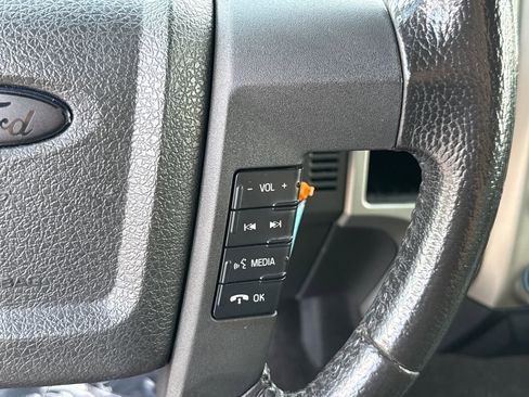 Used 2014 Ford F150 XLT w/ XLT Chrome Package RWD image 16
