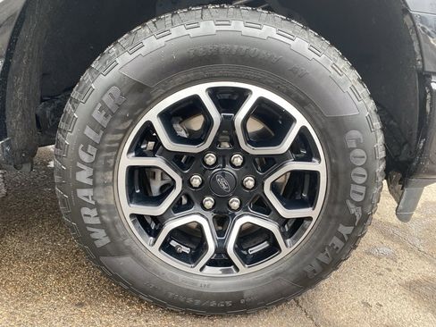 Used 2023 Ford F150 XLT w/ Equipment Group 302A High image 9